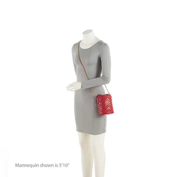 SOLD!! Gucci Marmont Matelassé Drawstring Bucket Bag Crossbody Red - Picture 3 of 10